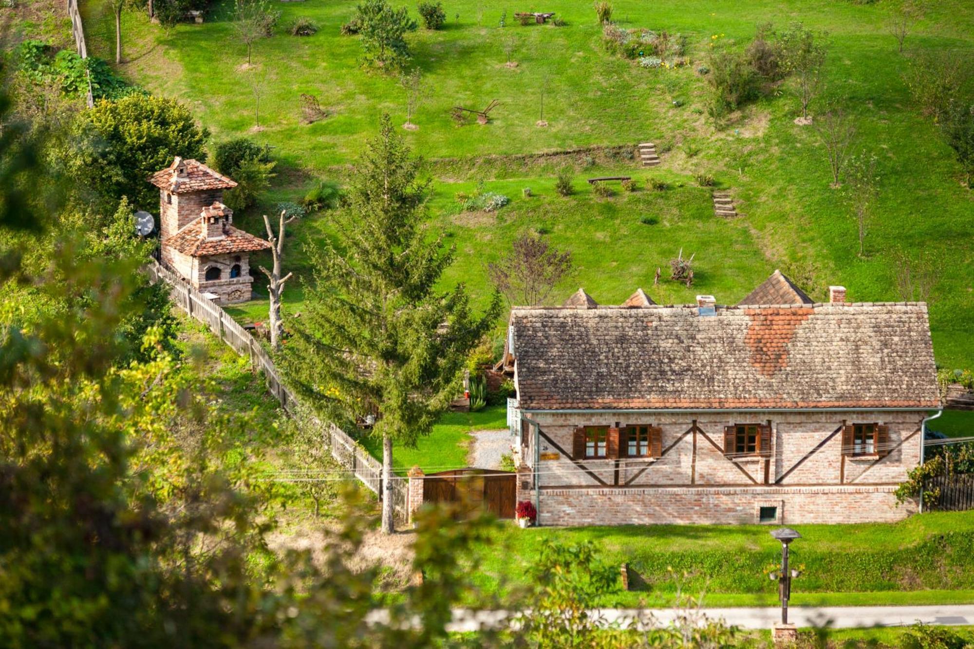 Country House Stričev grunt Stara Kapela Pensionat Rum bild